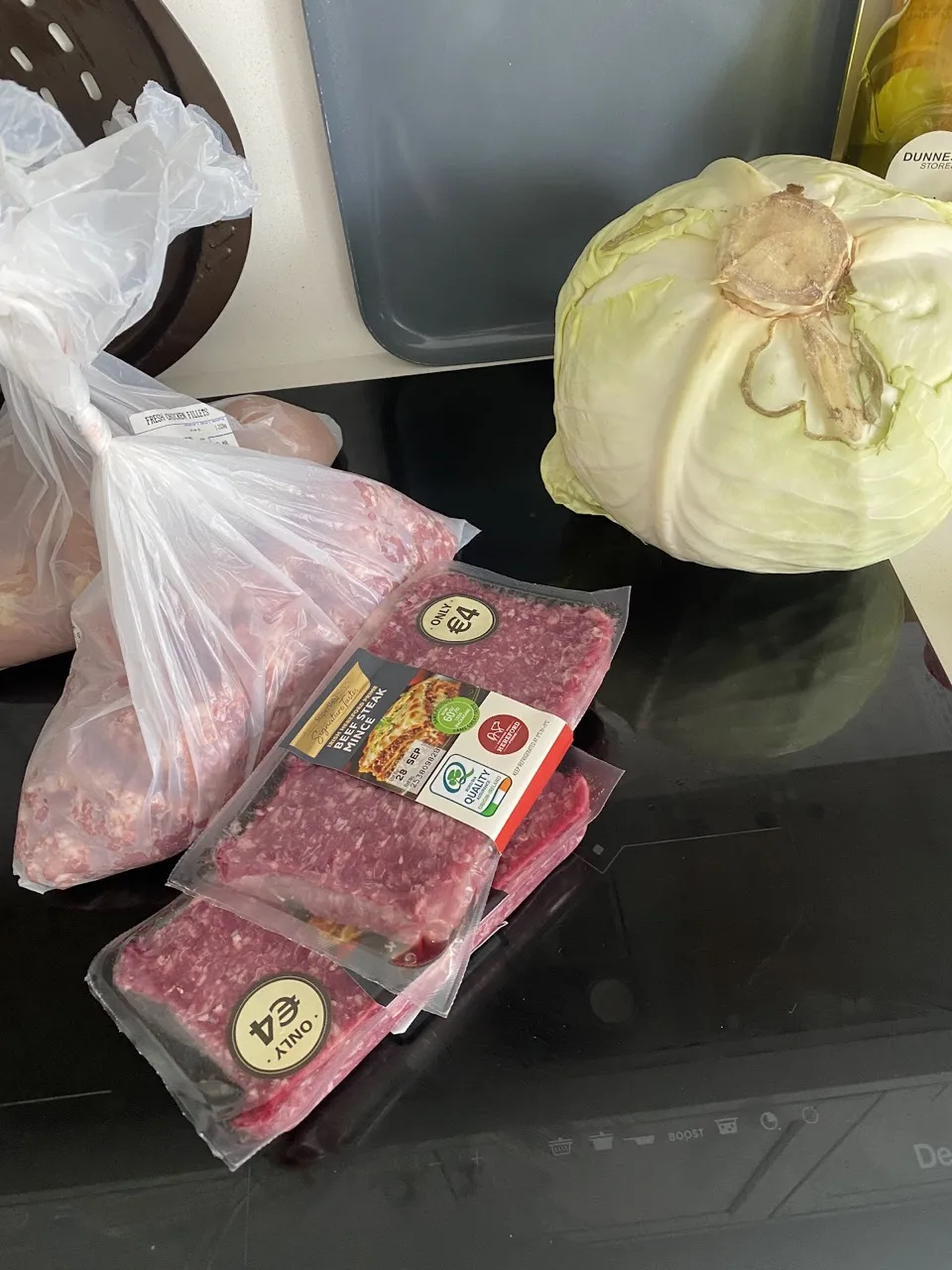 Cabbage, rice and minced meat — everything you need