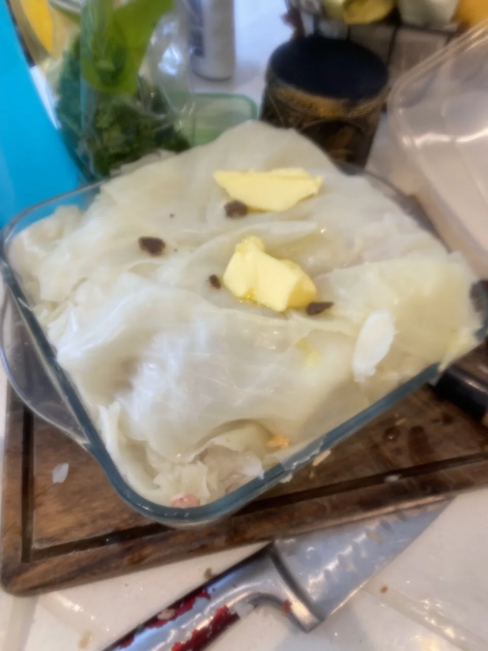 Butter on the covering leaves